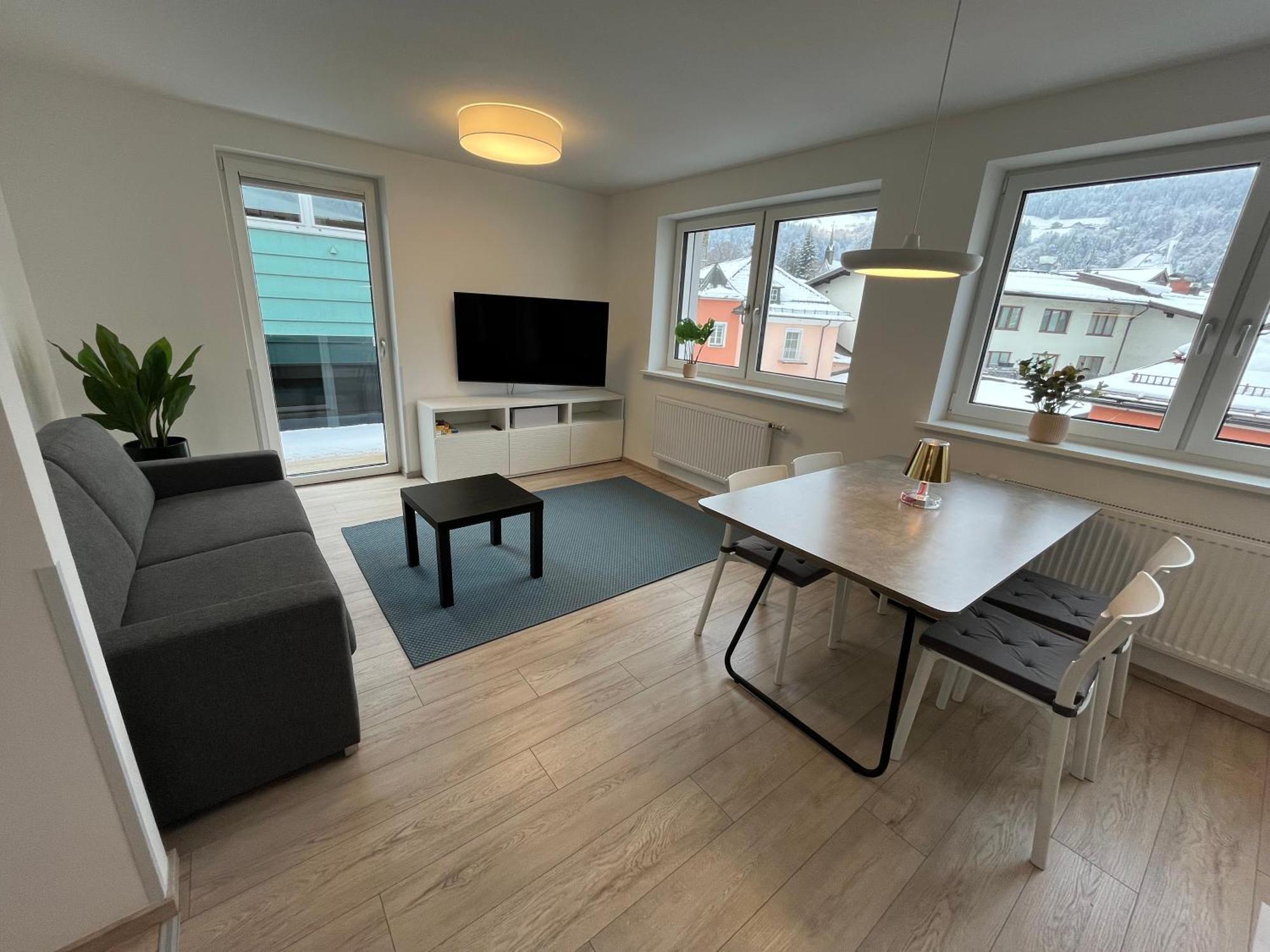 Living - Neue Stadtwohnung *
