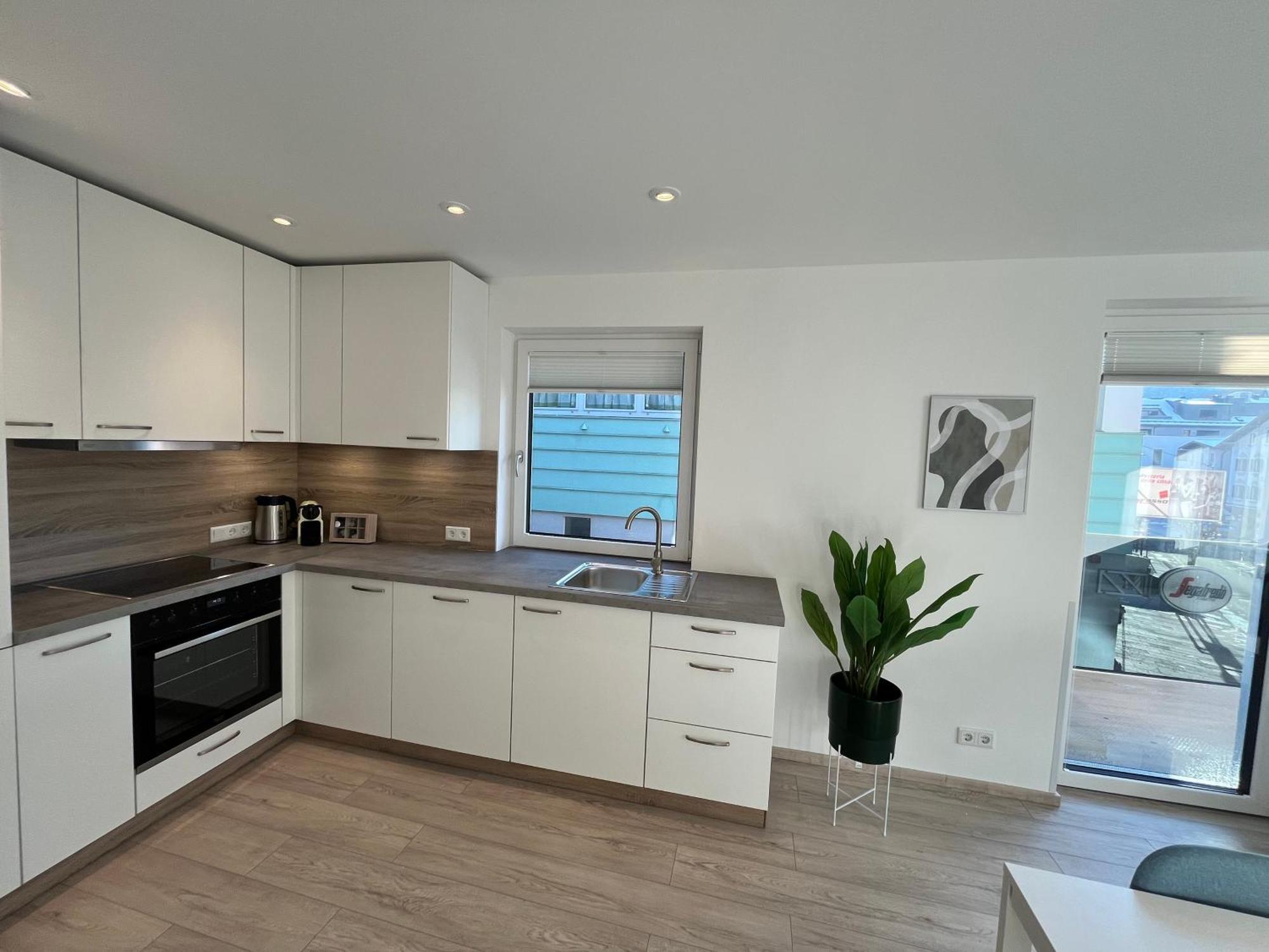 Living - Neue Stadtwohnung Apartment *
